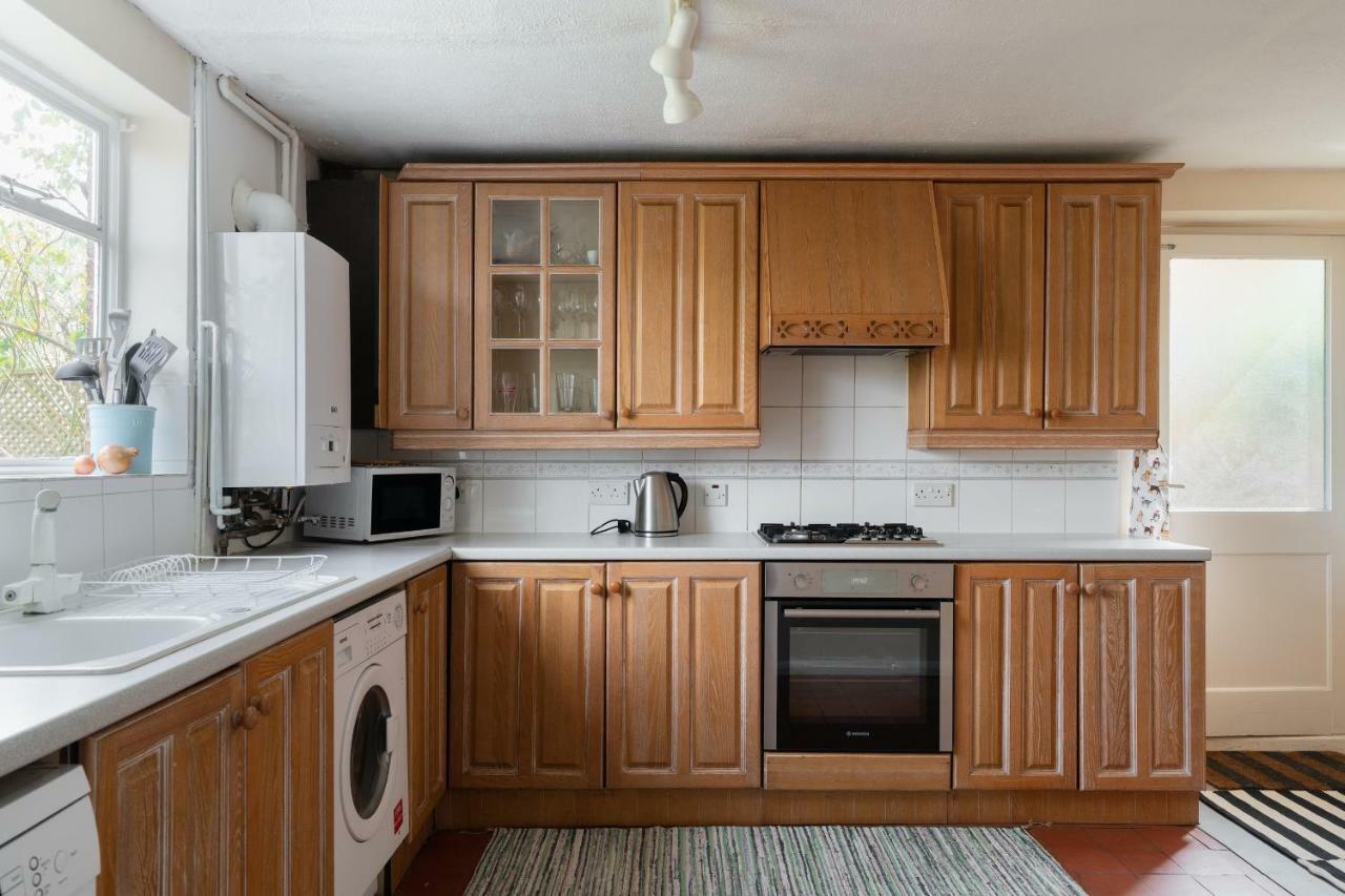 Henley Self Catering House Villa ภายนอก รูปภาพ