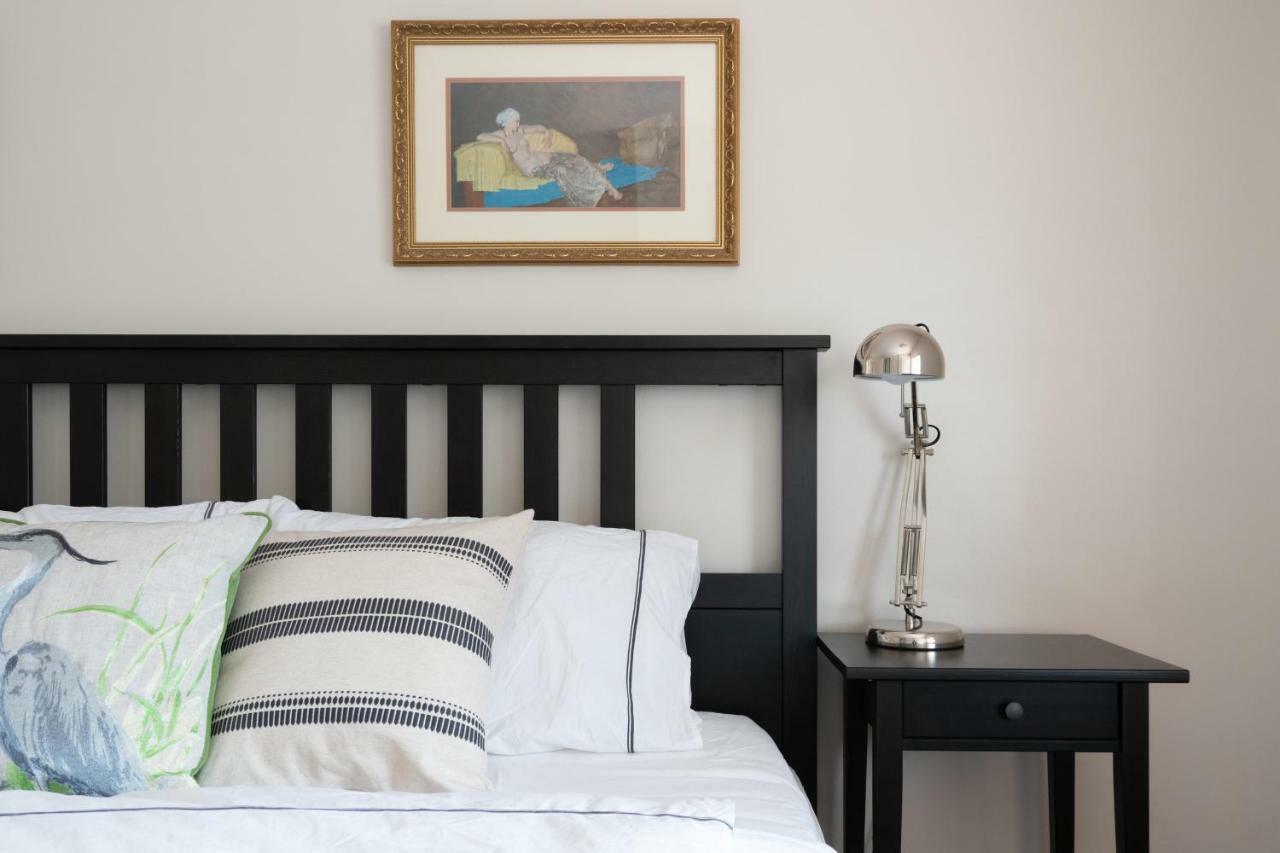 Henley Self Catering House Villa ภายนอก รูปภาพ