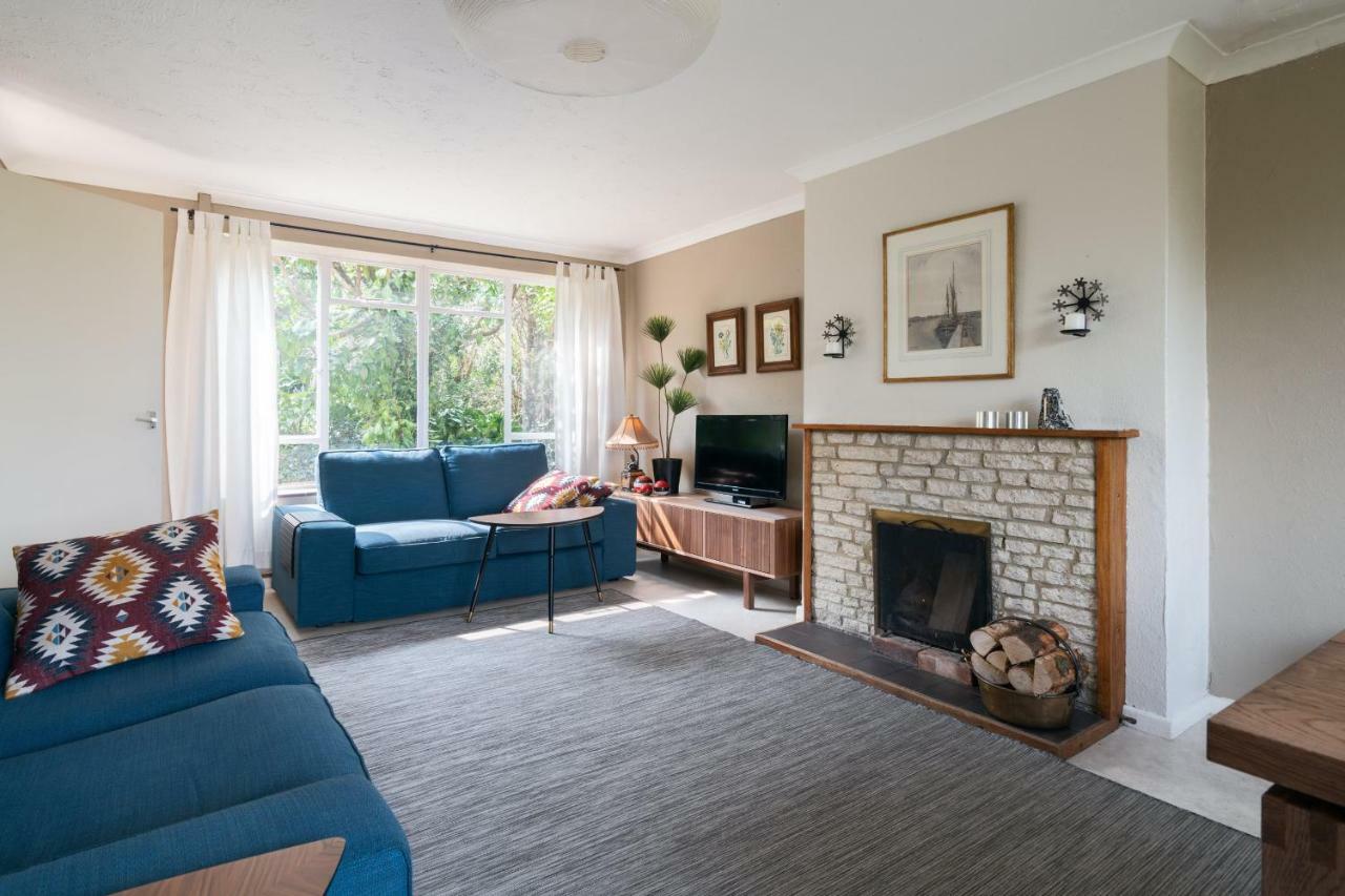 Henley Self Catering House Villa ภายนอก รูปภาพ