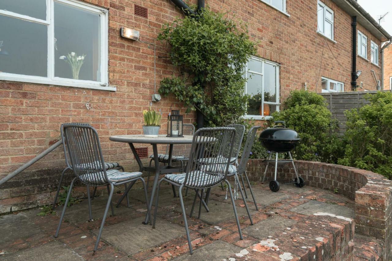 Henley Self Catering House Villa ภายนอก รูปภาพ